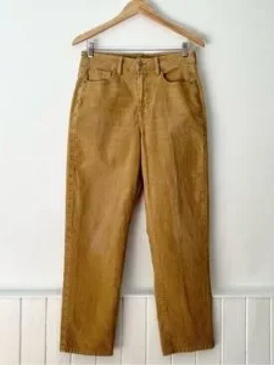 Pants - American Eagle Mom Stretch Corduroy Straight Leg High Rise Jeans Reg Size 8